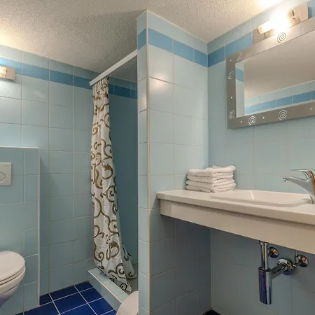 Centre Деревянный коттедж