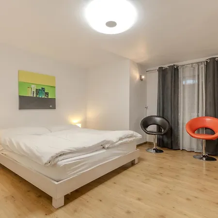 Деревянный коттедж Centre Кран-Монтана